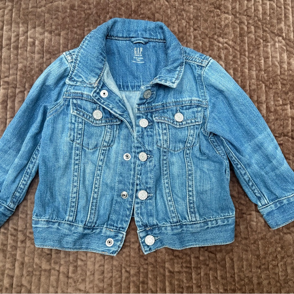 GAP Denim Baby Classic Jean Jacket 12-18mos